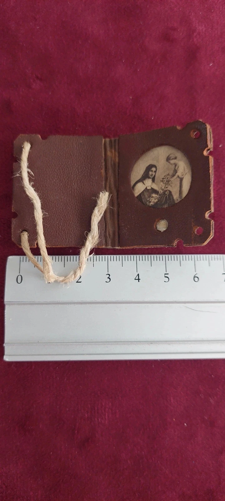 Carnet porte-photo de poche miniature ancien (Style Cabinet de Curiosités / Trench Art) – photo 3